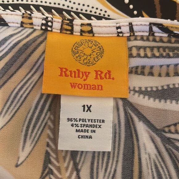 Ruby Rd. Woman, Size 1X - Picture 6 of 10